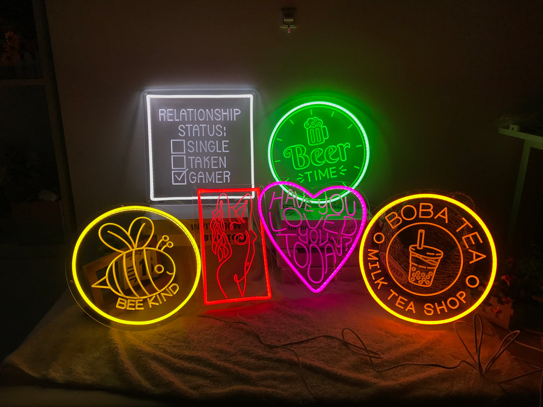 "Vrede, Liefde, Drink Bier" Miniatuur Neonbord