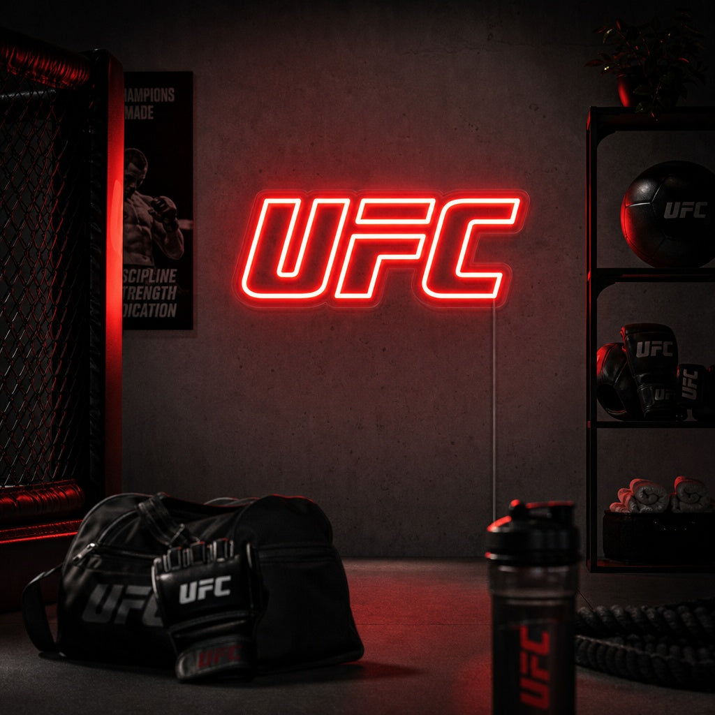 Rood neon LED-logo UFC, krachtige sportdecoratie voor gym of vechtsportstudio.