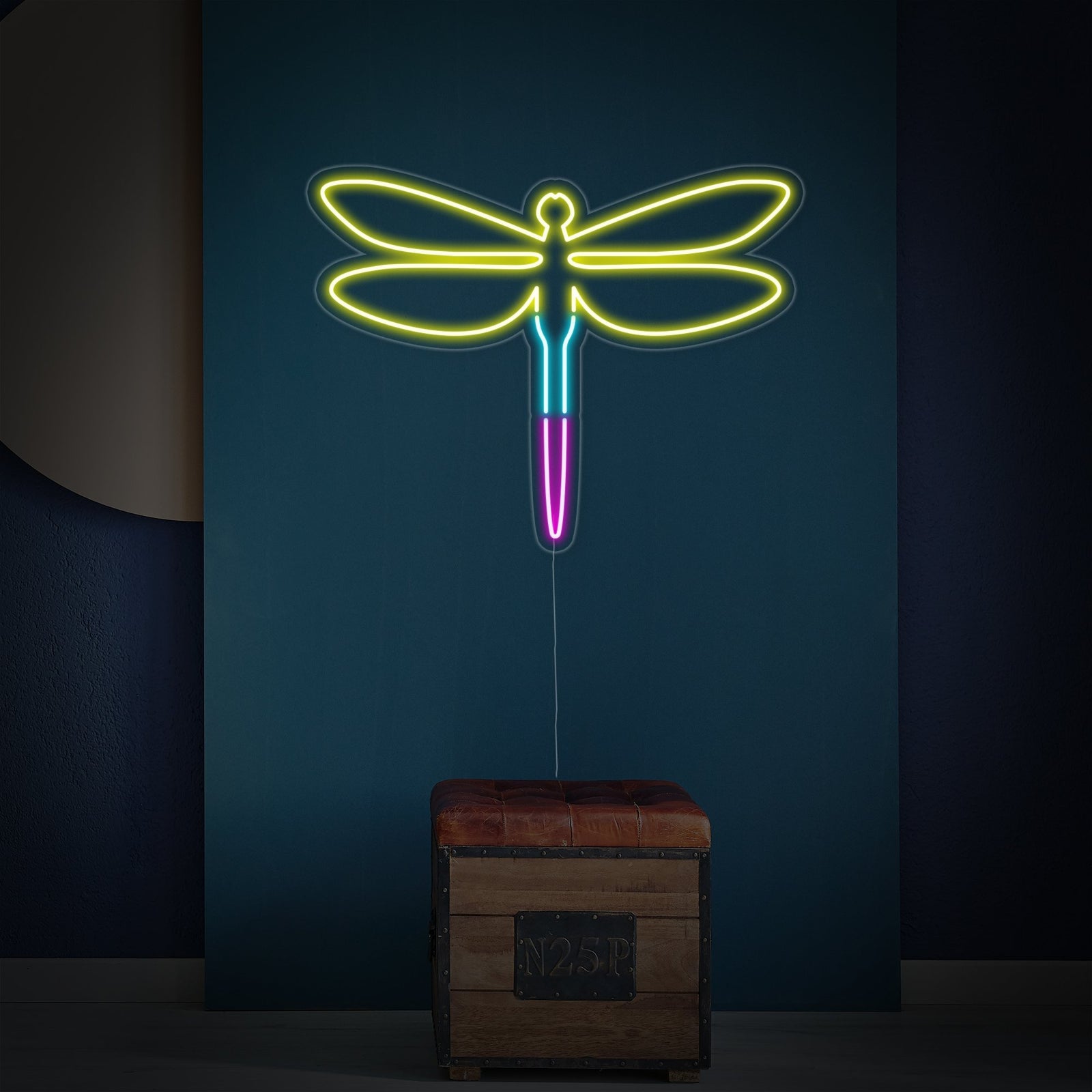Libelle dragonfly LED neon geel roze blauw