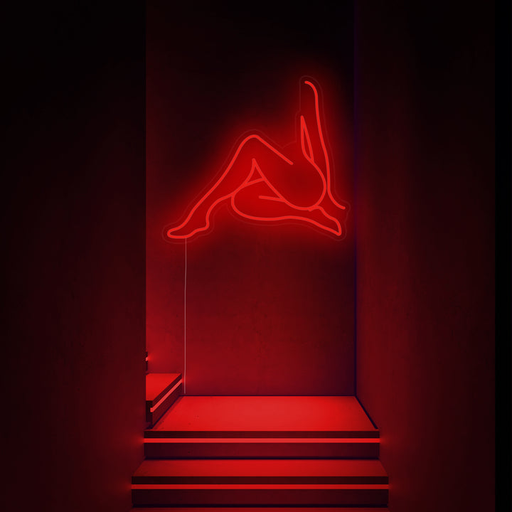 "Naakt Meisje Zittend In Een Elegante Pose" Neon Verlichting